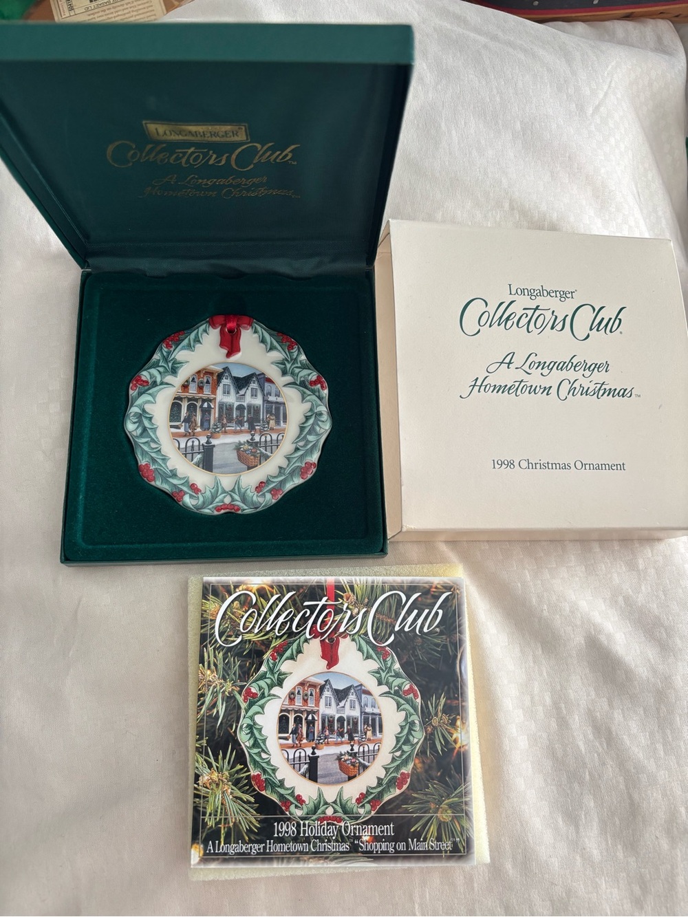 Longaberger Collectors Club 1998 Hometown Christmas Ornament - Shopping on Main